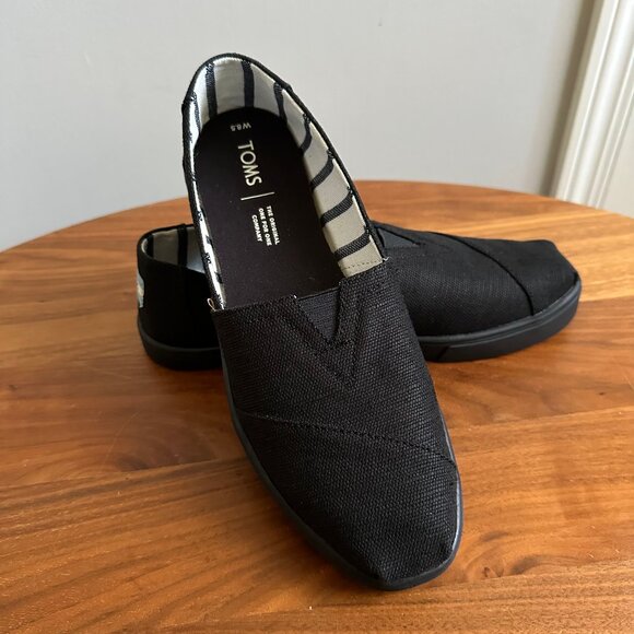 TOMS • Women’s Alpargata Heritage Canvas Shoes • Black on Black • 8.5 - Picture 7 of 15